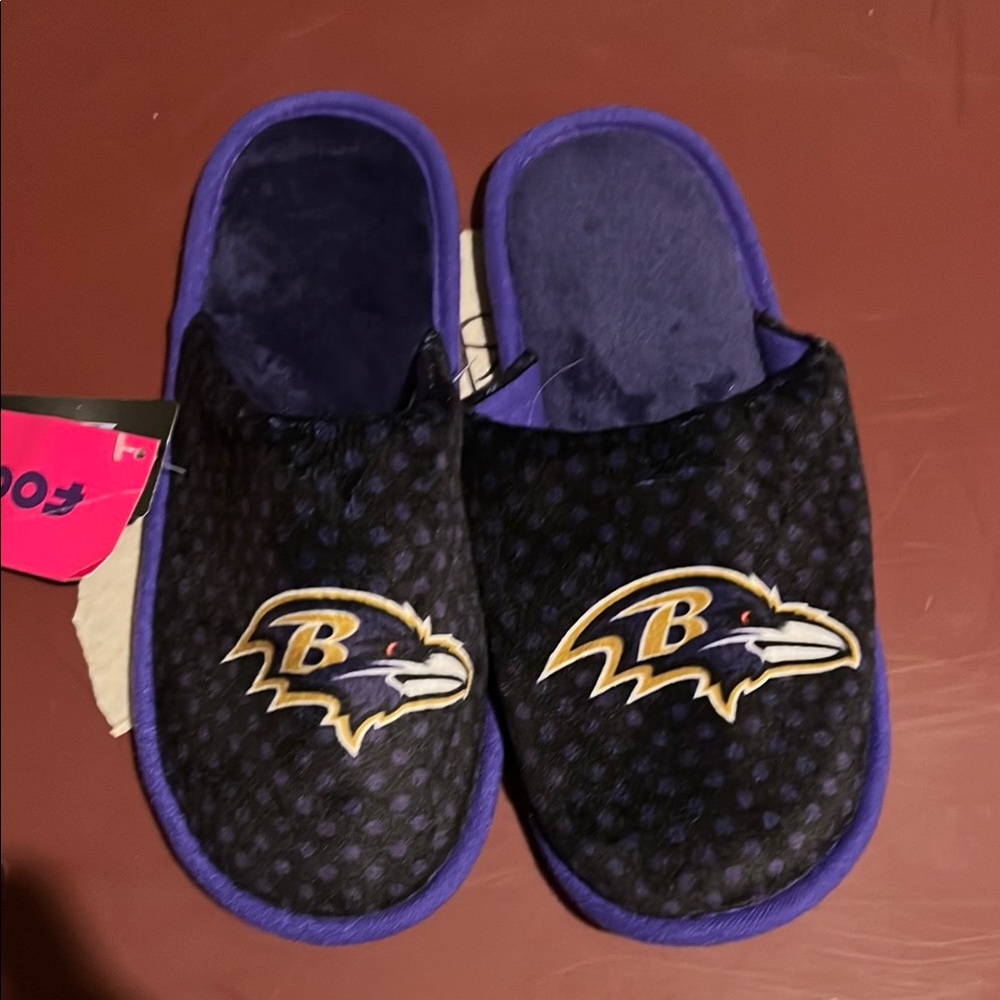 Baltimore Ravens Slippers - Black and Purple